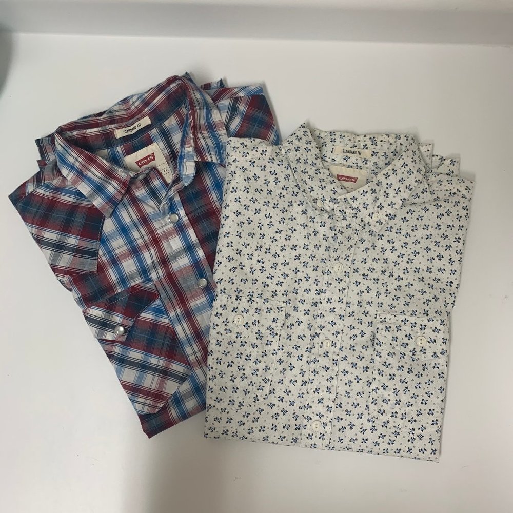 Levi's Button down shirt